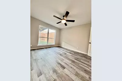 734 Ticonderoga Drive, Garland, TX 75043 - Photo 2