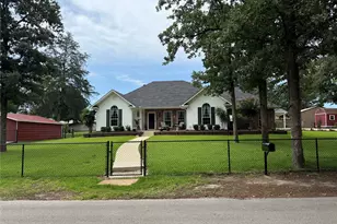 150 County Rd 2439, Mineola, TX 75773 - Photo 2
