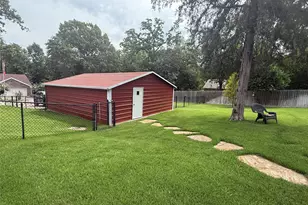 150 County Rd 2439, Mineola, TX 75773 - Photo 8