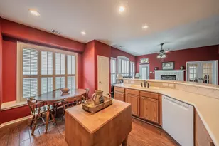 9129 Chardin Park Dr, Fort Worth, TX 76244 - Photo 4