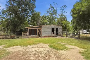 417 W Gentry St, Hamilton, TX 76531 - Photo 20