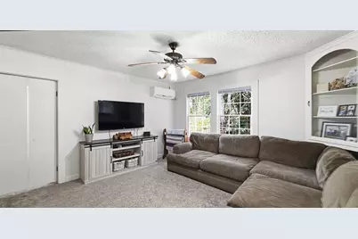 417 W Gentry Street, Hamilton, TX 76531 - Photo 6