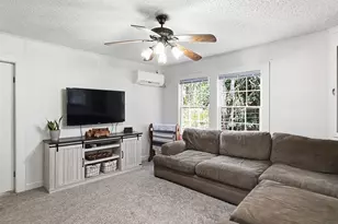 417 W Gentry St, Hamilton, TX 76531 - Photo 6