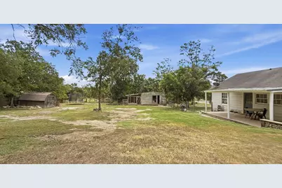 417 W Gentry Street, Hamilton, TX 76531 - Photo 18