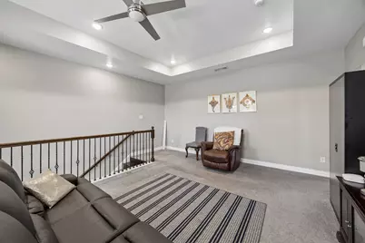 431 W Pioneer Drive, Irving, TX 75061 - Photo 18