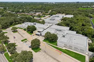 431 W Pioneer Dr, Irving, TX 75061 - Photo 34
