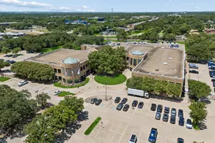 431 W Pioneer Dr, Irving, TX 75061 - Photo 32