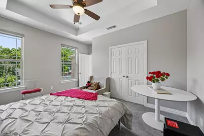 431 W Pioneer Drive, Irving, TX 75061 - Photo 20