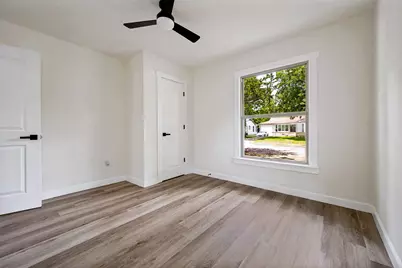1614 W 3rd Street, Irving, TX 75060 - Photo 16
