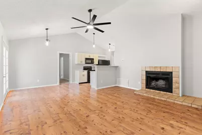 217 Teakwood Lane, Lewisville, TX 75067 - Photo 4