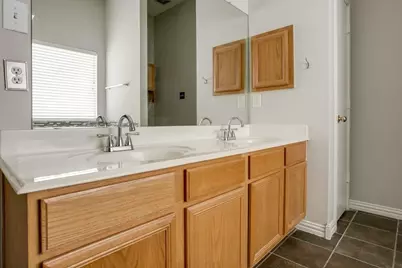 9213 Norfolk Lane, McKinney, TX 75071 - Photo 4