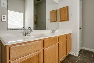 9213 Norfolk Ln, McKinney, TX 75071 - Photo 4