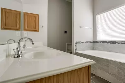 9213 Norfolk Lane, McKinney, TX 75071 - Photo 6