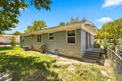 726 N Carrier Parkway, Grand Prairie, TX 75050 - Photo 22