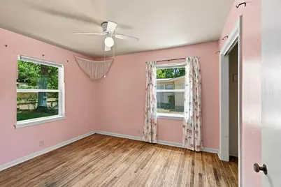 726 N Carrier Parkway, Grand Prairie, TX 75050 - Photo 20