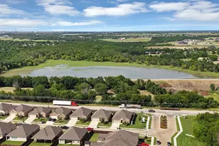 1828 Memorable Moment Dr, Crandall, TX 75114 - Photo 32