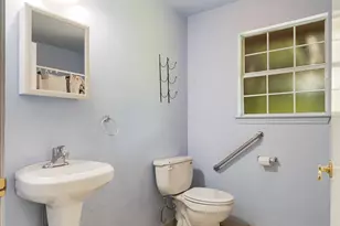 855 14th St NW, Paris, TX 75460 - Photo 12