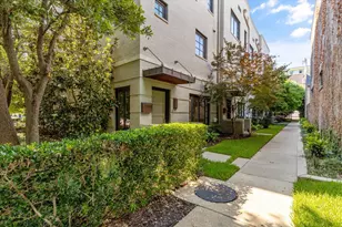 704 Arch Adams Ln, Fort Worth, TX 76107 - Photo 2