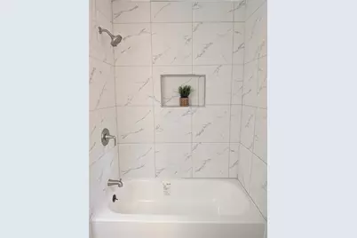 710 E Five Mile Parkway, Dallas, TX 75216 - Photo 22