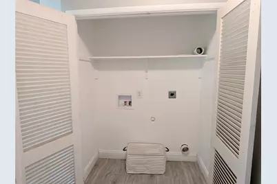 710 E Five Mile Parkway, Dallas, TX 75216 - Photo 24