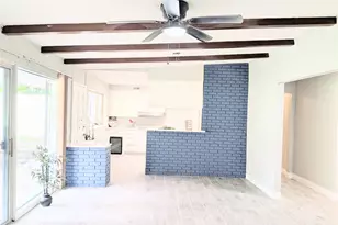 710 E Five Mile Pkwy, Dallas, TX 75216 - Photo 8