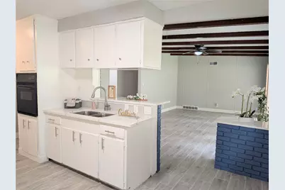 710 E Five Mile Parkway, Dallas, TX 75216 - Photo 16