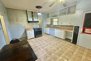 423 Strawn Rd, Ranger, TX 76470 - Photo 12