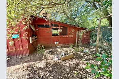 423 Strawn Road, Ranger, TX 76470 - Photo 18