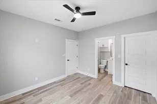 13015 Rainier Dr, Woodway, TX 76712 - Photo 20