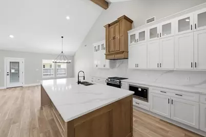 13015 Rainier Drive, Woodway, TX 76712 - Photo 8