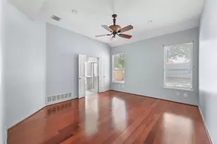900 Chauvin Dr, Cedar Hill, TX 75104 - Photo 6