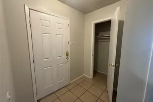 1008 Poplar St, Benbrook, TX 76126 - Photo 4