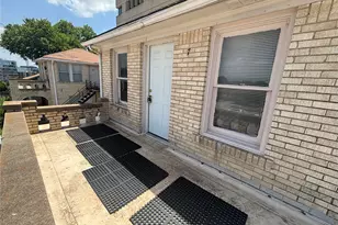 3529 W 7th St, Fort Worth, TX 76107 - Photo 10