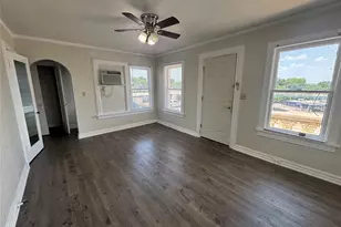 3529 W 7th St, Fort Worth, TX 76107 - Photo 4