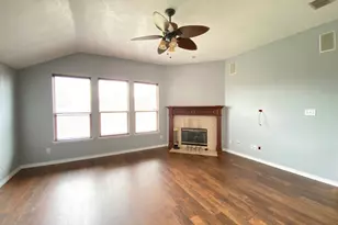 1328 Falcon Hollow, Cedar Hill, TX 75104 - Photo 4