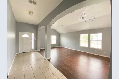 1328 Falcon Hollow, Cedar Hill, TX 75104 - Photo 2