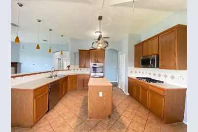1328 Falcon Hollow, Cedar Hill, TX 75104 - Photo 8