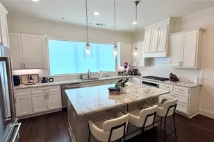 4233 Watercourse Dr, Fort Worth, TX 76109 - Photo 10