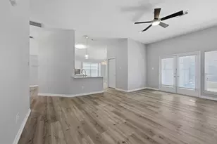 117 Clover Leaf Ln, Red Oak, TX 75154 - Photo 4