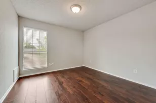2001 Village Creek Dr, Garland, TX 75040 - Photo 22