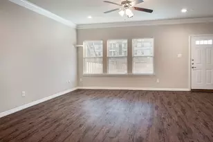 117 Springtree St, Denton, TX 76209 - Photo 2