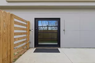1810 Kraft St, Dallas, TX 75212 - Photo 2