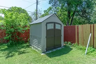 2746 Kingston St, Dallas, TX 75211 - Photo 26