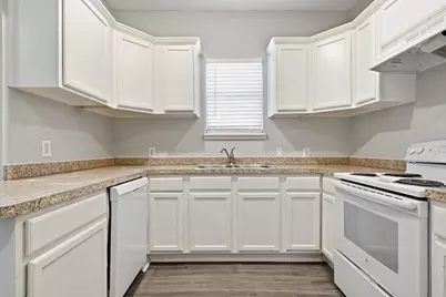 3029 Pueblo Trail, Lake Worth, TX 76135 - Photo 16