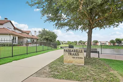 7228 Ridgepoint Drive, Irving, TX 75063 - Photo 34