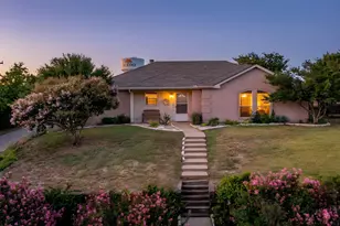 401 Hillside Dr, Aledo, TX 76008 - Photo 1