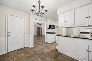 6147 Woodcrest Ln, Dallas, TX 75214 - Photo 28