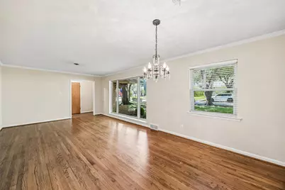 6147 Woodcrest Lane, Dallas, TX 75214 - Photo 8