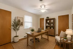 6147 Woodcrest Ln, Dallas, TX 75214 - Photo 6