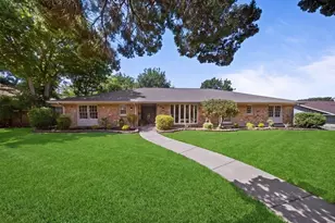 3721 Wosley Dr, Fort Worth, TX 76133 - Photo 1